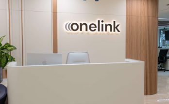 Family Ties And Freelance Life - Can You Sponsor Them In The UAE?